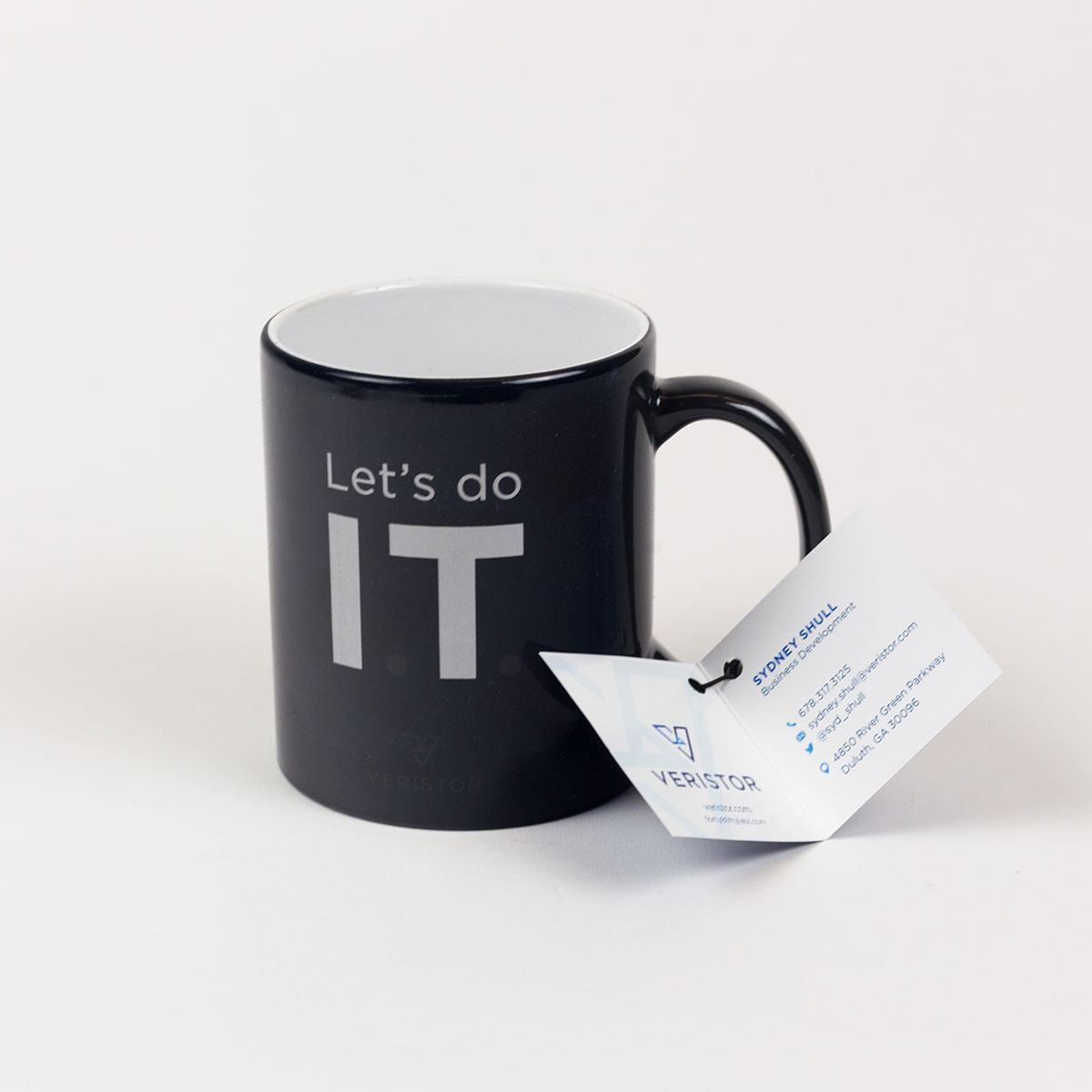 VeriStor Direct Mail Marketing Campaign – Color-Changing Mug with Printed Tag